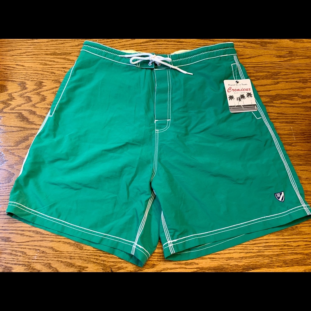 - NEW W/TAG CREMIEUX GREEN SWIM TRUNKS MEDIUM